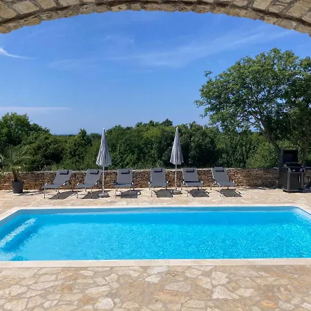Villa Majda *